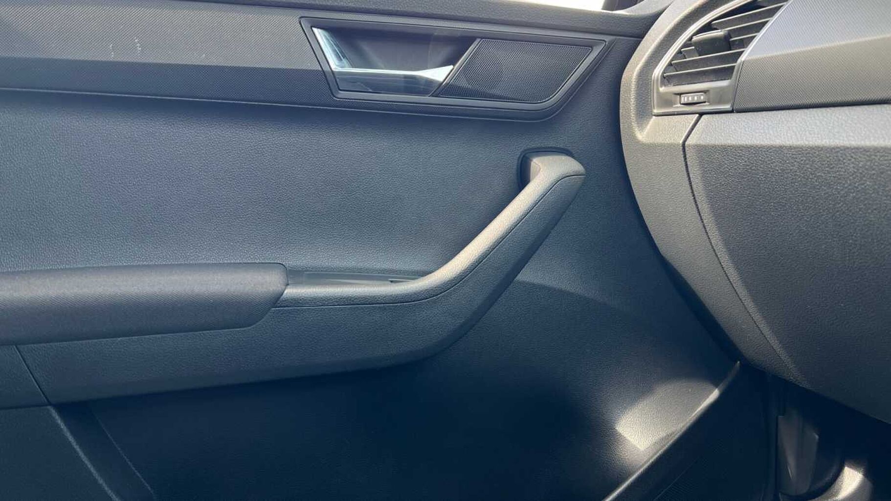 SKODA Fabia 1.0 TSI SE (95PS) S/S 5-Dr Estate